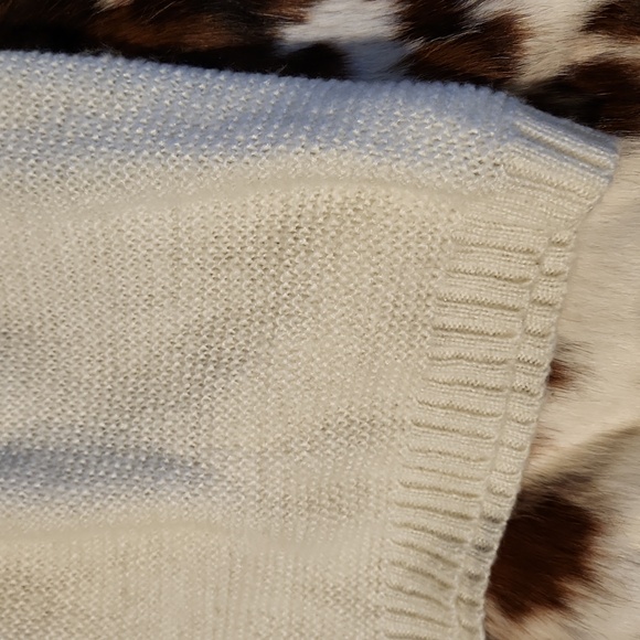 Maurices  White/Brown Sweater Sz XS - Picture 6 of 9